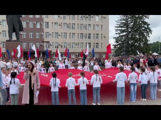 День Победы на площади города Георгиевска, г. Флешмоб от Flash dance
