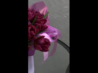 Цветочный этикет: как выбрать и дарить цветыВыбирая цветы для подарка, учитывайте предпочтения получателя и значения каждого