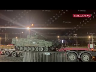 Выставка трофейной западной брони на Поклонной горе в Москве пополнилась шведской БМП CV9040C и американским бронеавтомобилем M1