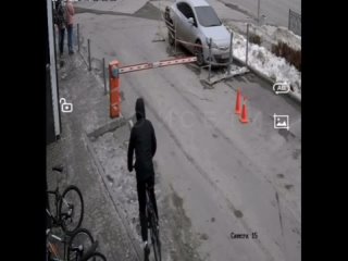 В центре Екатеринбурга угнали дорогой велосипед