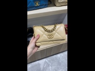 Сумка клатч Chanel 19 26 см - 7000₽ ✨.