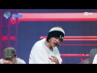 240411 LUCAS - Renegade @ M COUNTDOWN