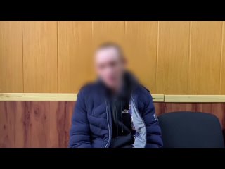 Оренбуржец в компании малолетнего сына расклеивал листовки с пропагандой наркотиков