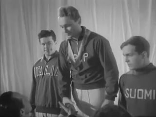 Награждение украинской команды. Отрывок из фильма “Серебряный тренер“, 1963.