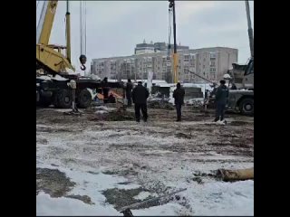 Эвакуация бетономешалки в Троицке