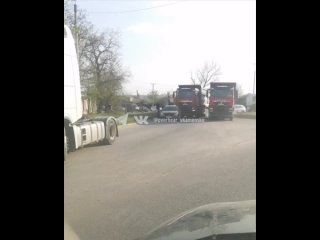 ДТП на кольце на улице Лиховской в Каменске-Шахтинском