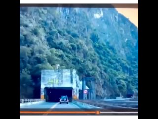 Тайваньское чудо - Водитель выживает в туннеле во время землетрясения магнитудой 7,2
