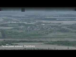 Накрытие позиций украинских формирований в Урожайном кассетной авиабомбой РБК-500