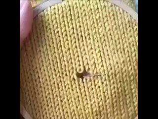 Зашиваем дырку на свитере

Женские хитрости