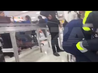 Врач молодёжной сборной России по футболу спас сотрудницу аэропорта в Сан-Паулу во время перелёта из Уругвая в Москву