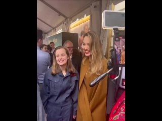 Редкий светский выход Анджелины Джоли и ее 15-летней дочери Вивьен Джоли-Питт.