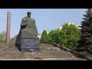 Наша Великая Победа достойна не только парадов, благодарных слов, шествий, салютов, автопробегов и прочие. Ее портрет складывает