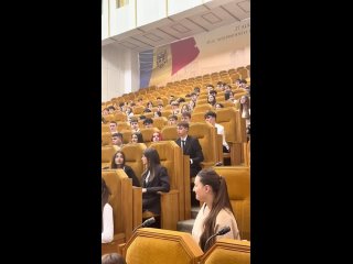 ️ В молдавском обществе “Знание“ начался цикл публичных лекций для учащихся и студентов лицее Березовского в Кишиневе о перспект