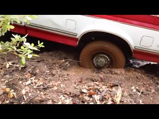 1994 Ford F250 xlt 460 v8 Stuck In Mud