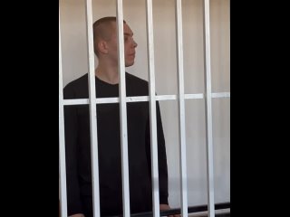 💬 Суд в Грозном приговорил к 3,5 годам колонии Никиту Журавеля, который в мае 2023 сжег Коран в Волгограде.