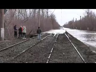 В Орске произошёл прорыв второй насыпной дамбы. Вода стремительно поступает в город