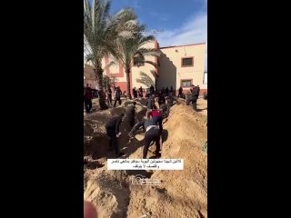 Vido dbunkant les mensonges de la con-plosphre baboucholtre sur les fosses communes de l'hpital Nasser de Khan Yunis