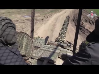 By direct fire: T-80BVM tank crews wipe out AFU stronghold