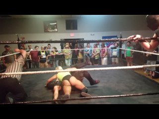 The Platinum Hunnies vs The Arsenal (Blitzkrieg Pro Luau) Women Wrestling