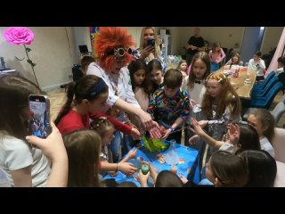 Видео от Детские Аниматоры в Москве! Научный Праздник!
