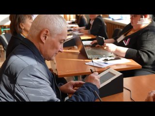 Первый вице-премьер Андрей Белоусов предпочел проголосовать очно