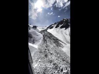 ️ Огромная лавина сошла на трассе в горах Сочи, говорят очевидцы