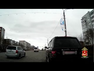 В Хакасии - Водитель Range Rover бросил вызов ГИБДД