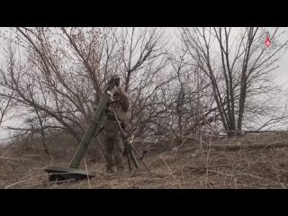 ️ Russian military personnel continue to work to improve positions in the Northern Military District zone and liberate populated