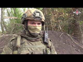 Расчеты САУ «Мста-С» группировки войск «Восток» уничтожили несколько бронетранспортёров натовского производства на Южно-Донецком