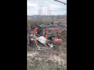 В Смоленской области рухнул мост вместе с машинами.