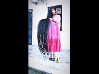 longe_hair_queen_-20240506-0001.mp4