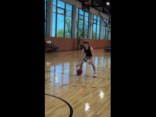 Видео от Баскетбольные центры PLAYGROUND
