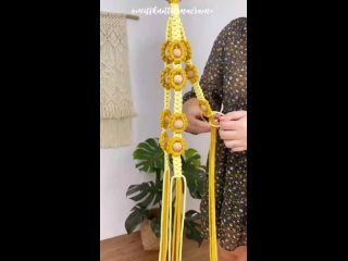 Вариант плетения подвеса с бусинами в технике макраме для цветочного горшка