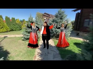 ПЛАТЬЕ БЕЛОЕ -   цыганский ансамбль “Русска рома“
