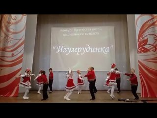 1 место Русский народный танец Земляничка ягода, ансамбль Малиновый джем