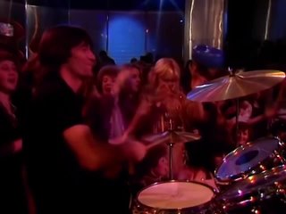 SUZI QUATRO - “SHE’S IN LOVE WITH YOU“ Disco TV Show Music Video 1979