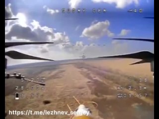 🇷🇺🇺🇦 Ataque con drones FPV contra un Abrams cerca de Berdychi