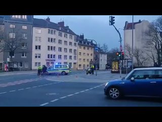 Здание больницы в немецком Ахене полностью блокировано полицией