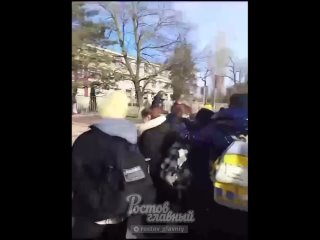 В Азове эвакуировали учеников 13 школы  Ростов Главный