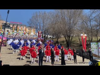 Возложение  цветов к памятнику дважды Герою Советского Союза, маршалу Константину Рокоссовскому и Вечному огню