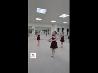 Vido de Студия балета и растяжки Плошкиной Екатерины|ВРН