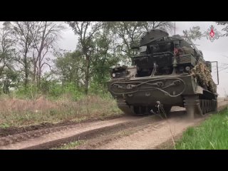 Tor-M2 crews reliably cover Russian troops