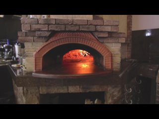 Amada Mia | Доставка пиццы и ролловtan video