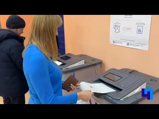Депутат Светлана Журова проголосовала на выборах президента-2024 15 марта