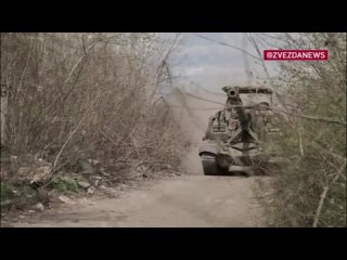 🇷🇺💥 Высокоточным снарядом “Краснополь“ на Авдеевском направлении уничтожена американская САУ М109

“Оператор беспилотного летате