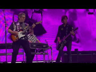 Gyllene Tider - (Hon vill ha) Puls (live in Halmstad, 07-Jul-2023) 4K