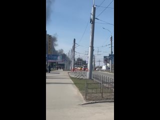 На левом берегу в поле на улице Лукашевича пожарПо предварительным данным, сжигают мусор.