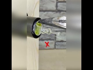 Как выкрутить разбитую лампочку