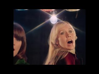 Abba - Dancing Queen (Official Music Video Remastered)