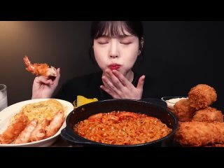 Мукбанг | Еда на камеру | Mukbang | ASMR